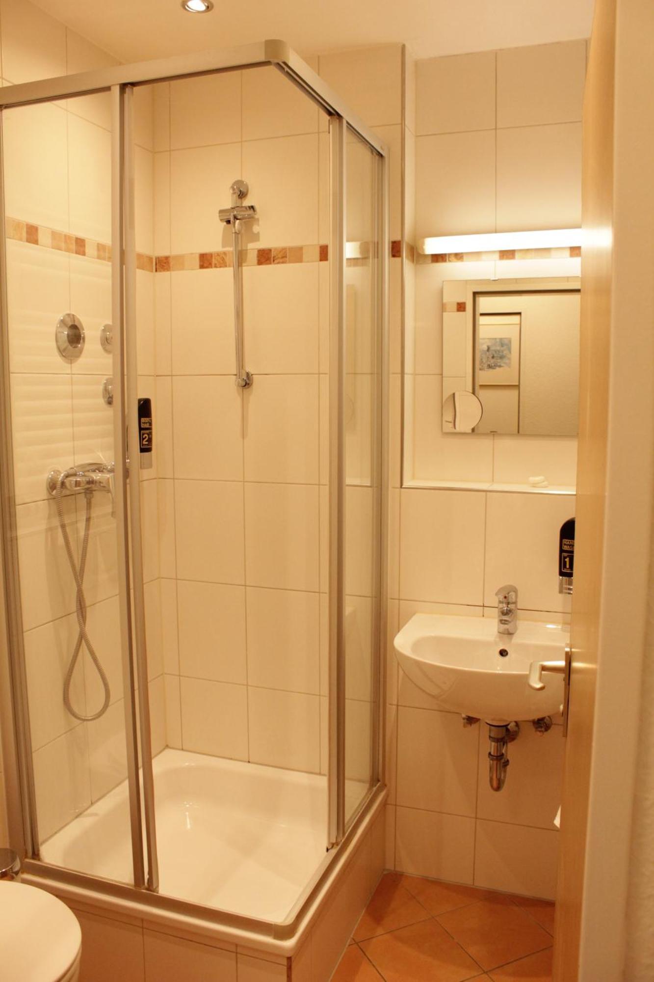 Isar City Hotel Мюнхен Экстерьер фото